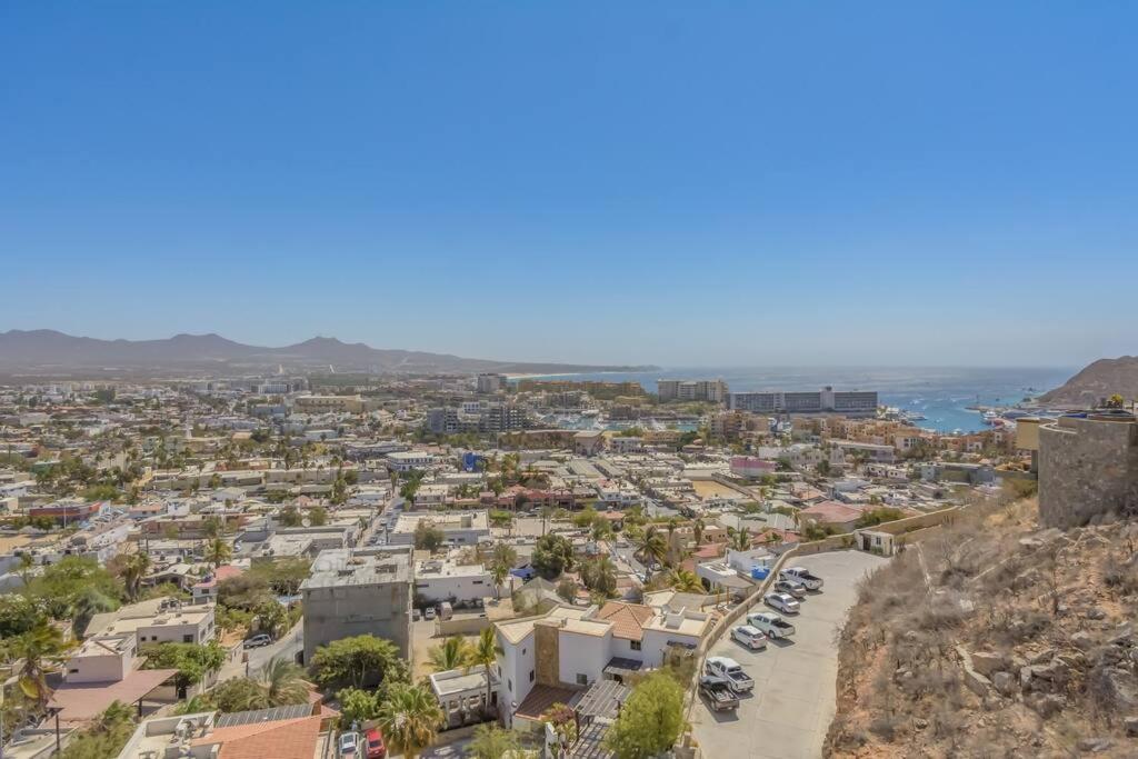Modern Sub-Penthouse in downtown Cabo Ocean view photo