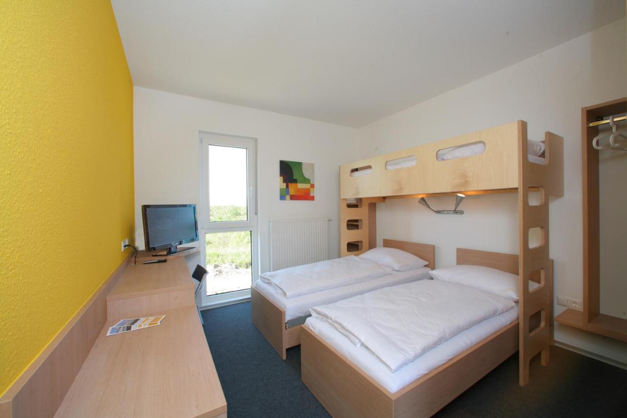 Tour-Motel photo