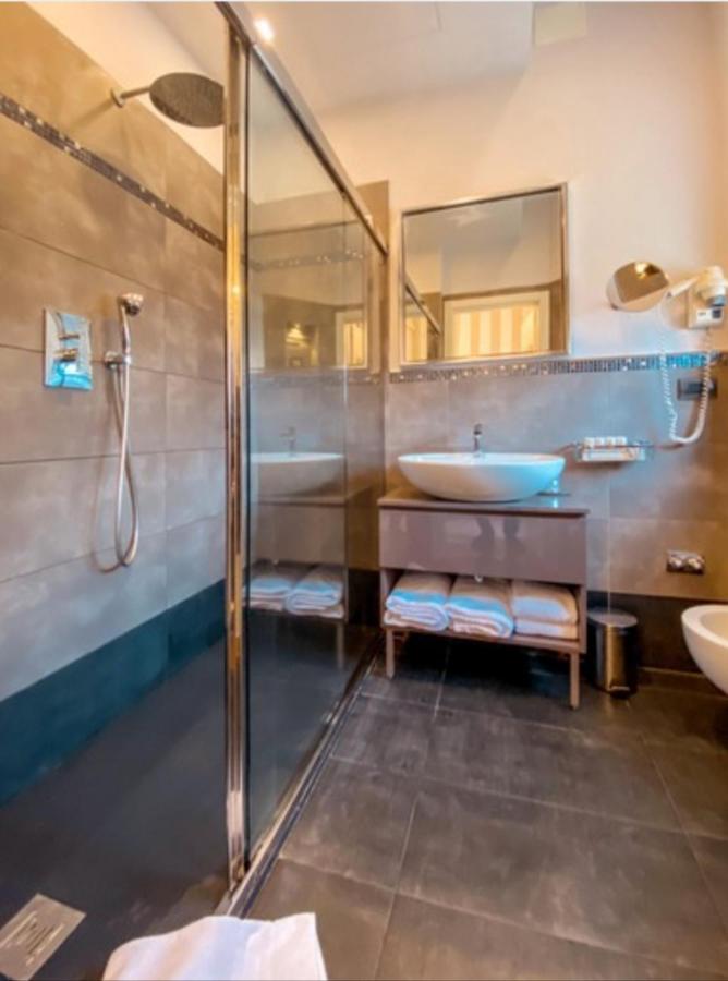 Hotel Sant'Andrea - 3