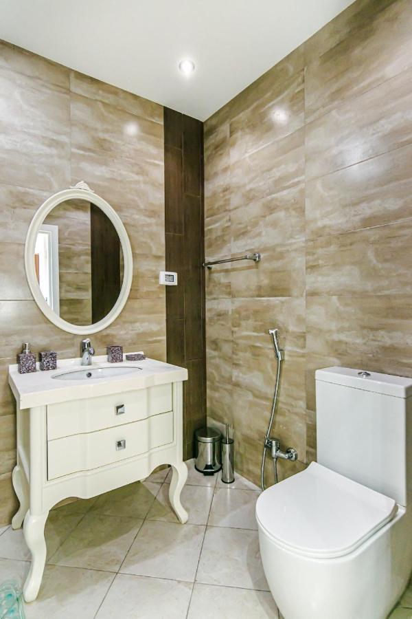 Isr Baku Family Hotel apartment photo