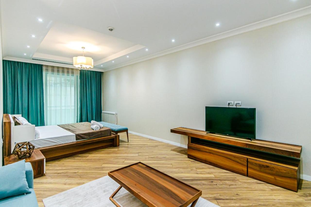 Isr Baku Family Hotel apartment photo