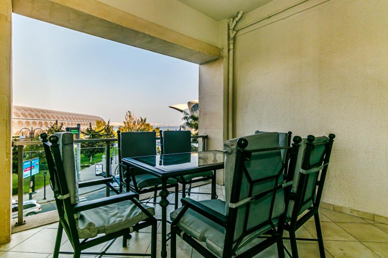 Isr Baku Family Hotel apartment photo