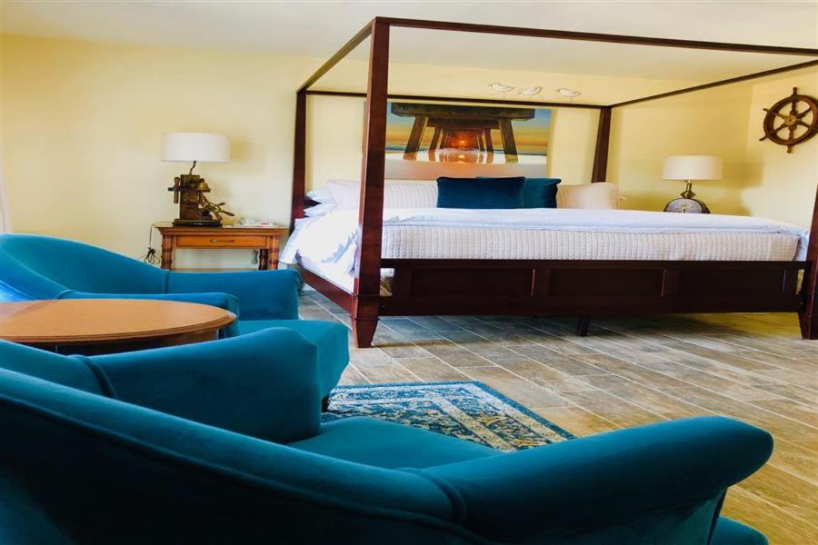 Seafoam Lodge — photo 5
