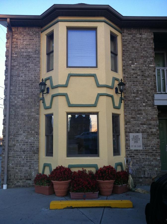 East Street Inn & Suites — photo 11