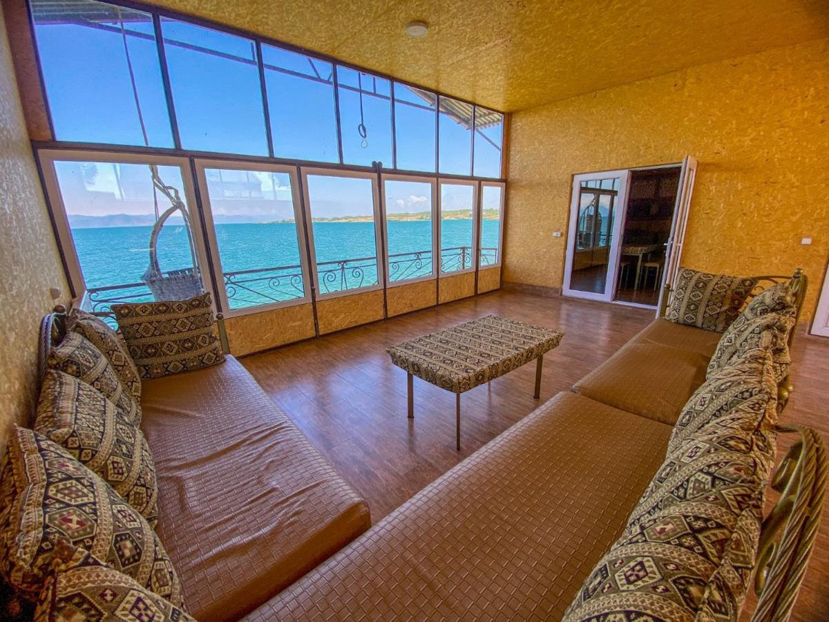 Angar Sevan- Коттедж с видом на озеро static_photo