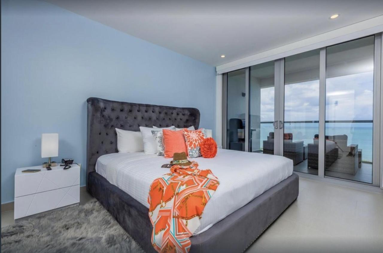 Breath Taking Beach Front Views Condo Eagle Beach - 4