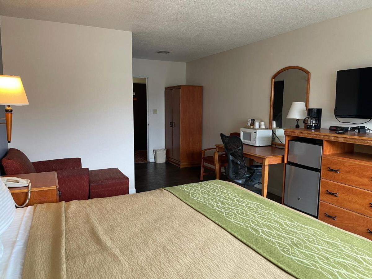 Village Inn Motel — photo 22