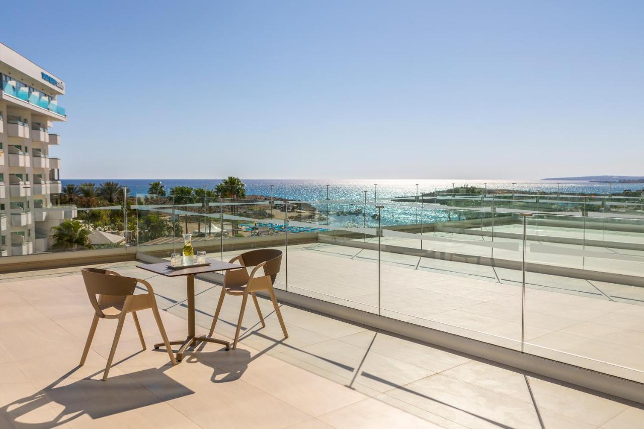 Chrysomare Beach Hotel & Resort photo
