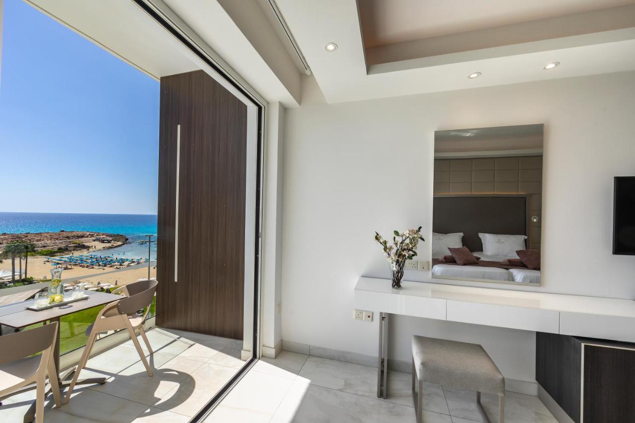 Chrysomare Beach Hotel & Resort photo
