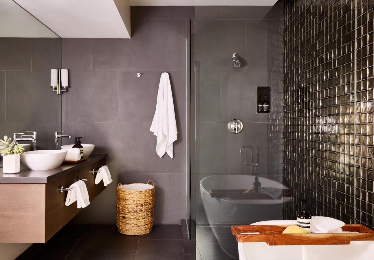 Sanctuary Camelback Mountain Resort and Spa — photo 11