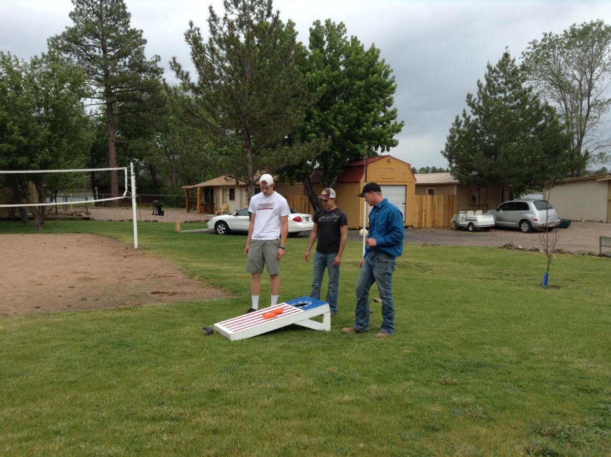 Rainbows End Fishing Resort — photo 18