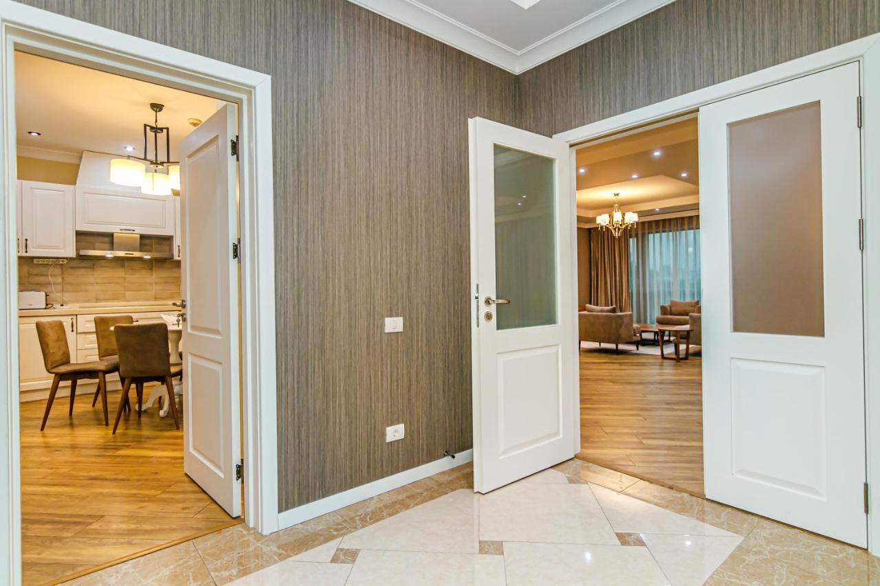 Baku Deniz Mall family hotel apartment photo