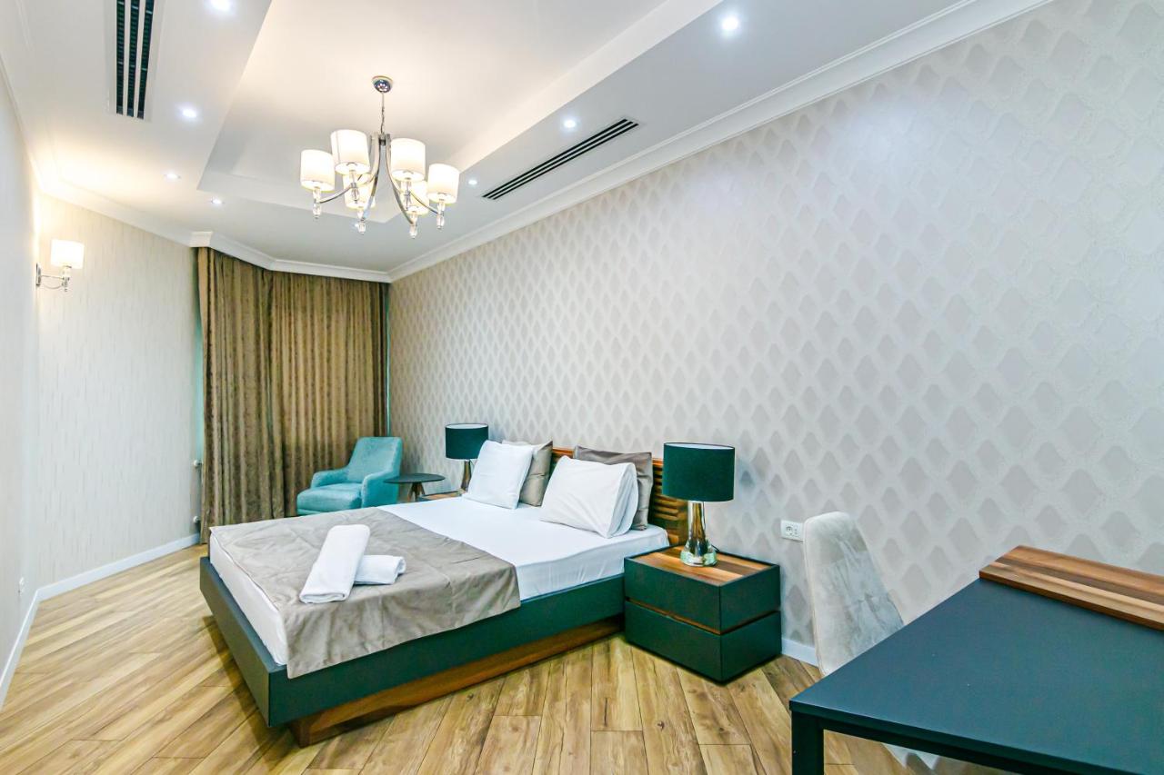 Baku Deniz Mall family hotel apartment photo