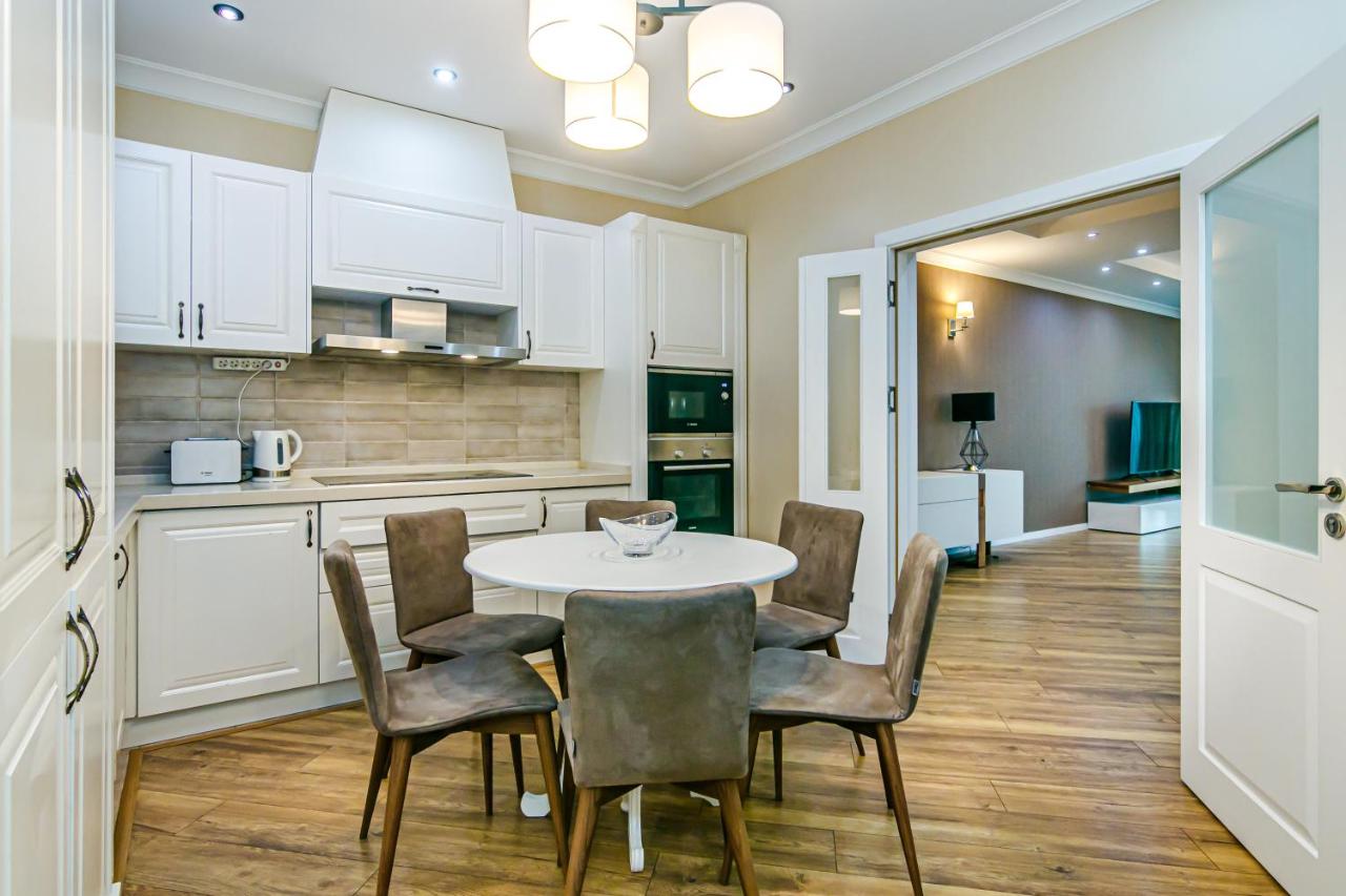 Baku Deniz Mall family hotel apartment photo