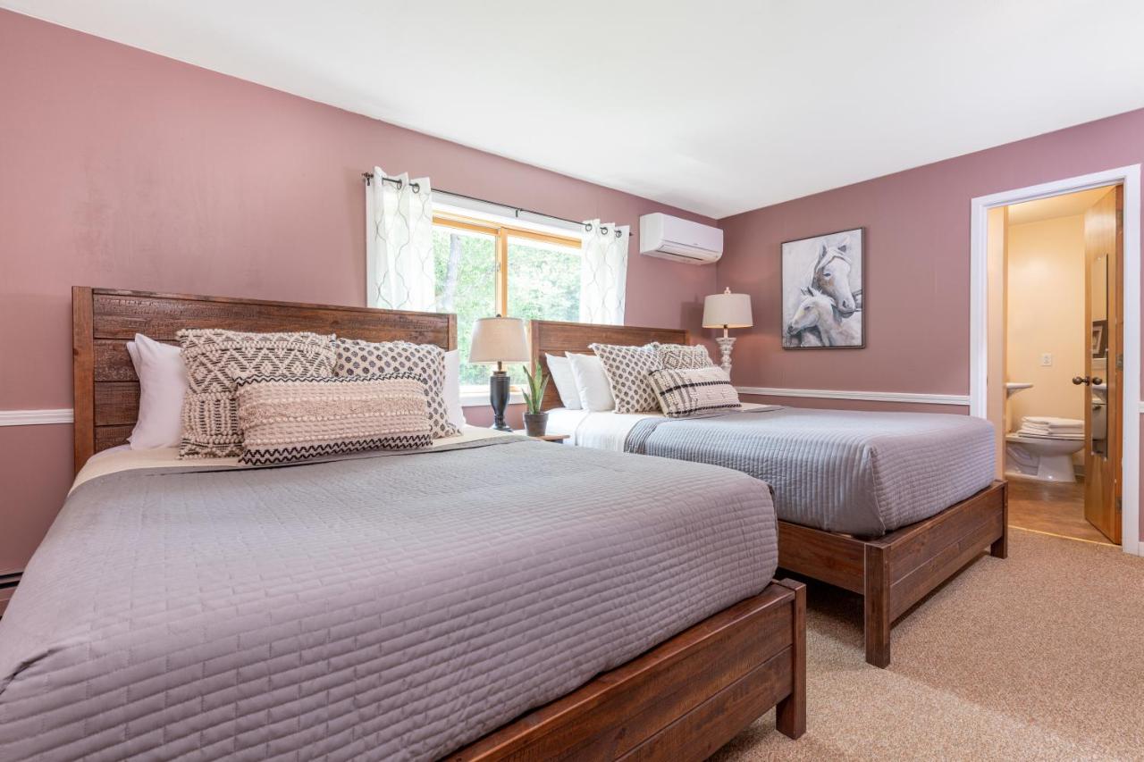White Horse Lodge — photo 12