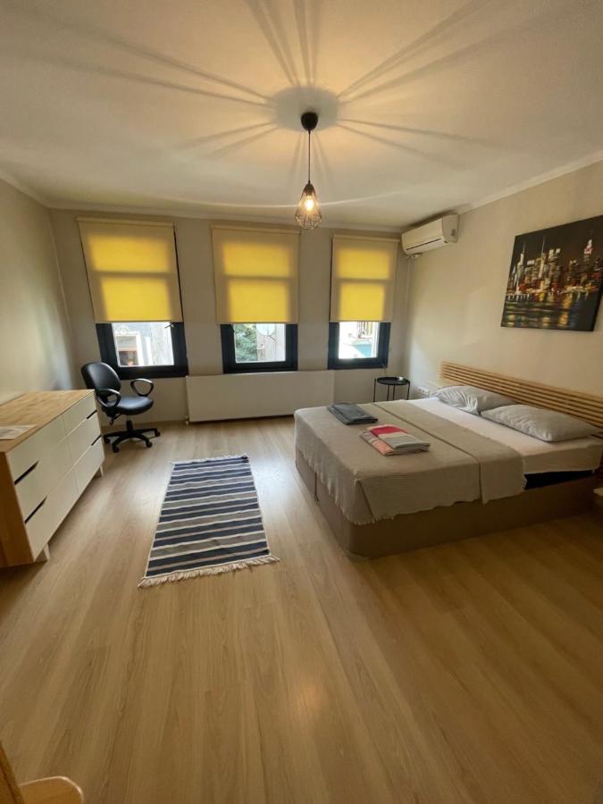 Duplex with terrace in center,5mn walk to Istiklal - 2