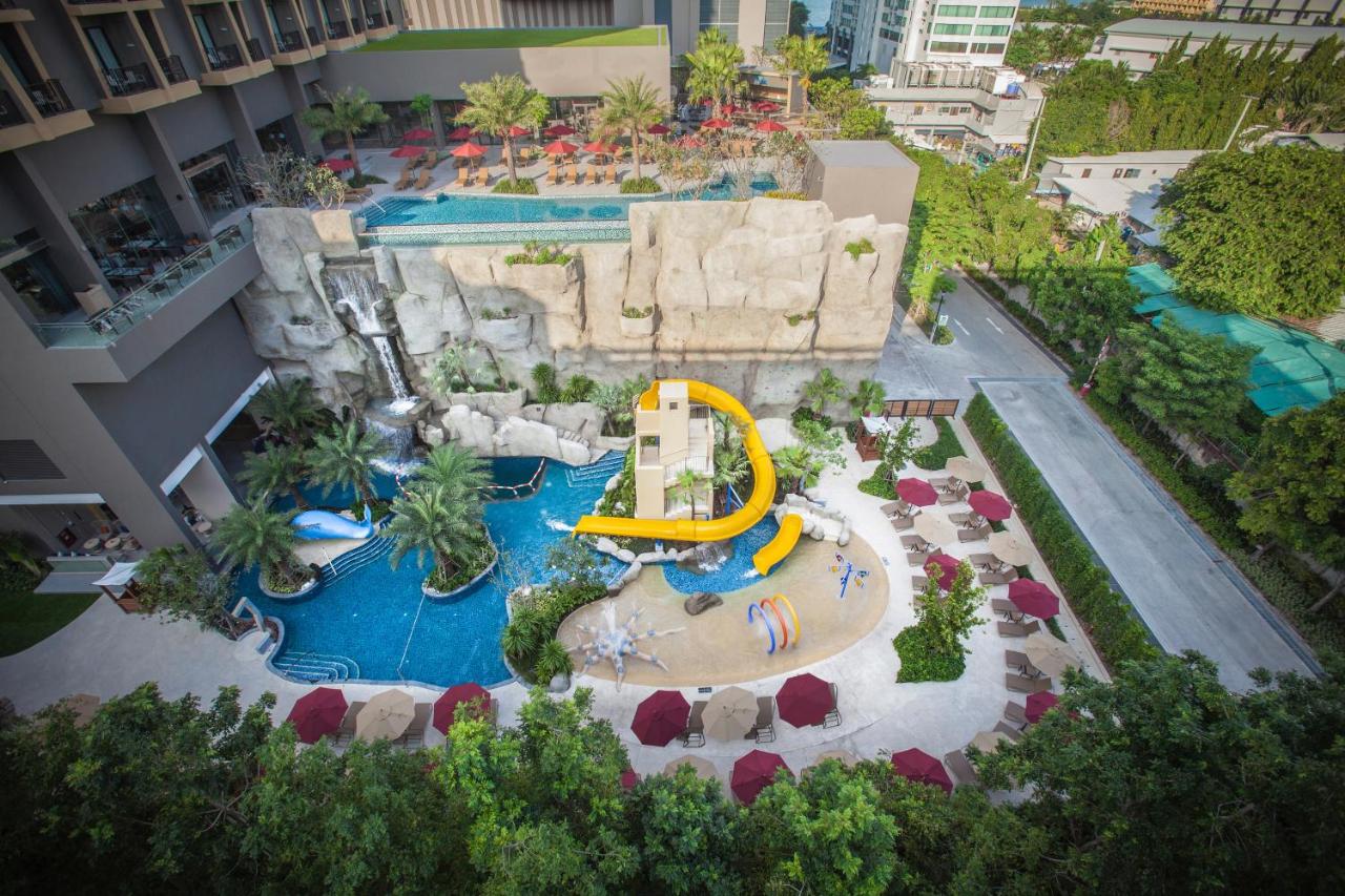 Pattaya Hotels with Water Park - Mercure Pattaya Ocean Resort