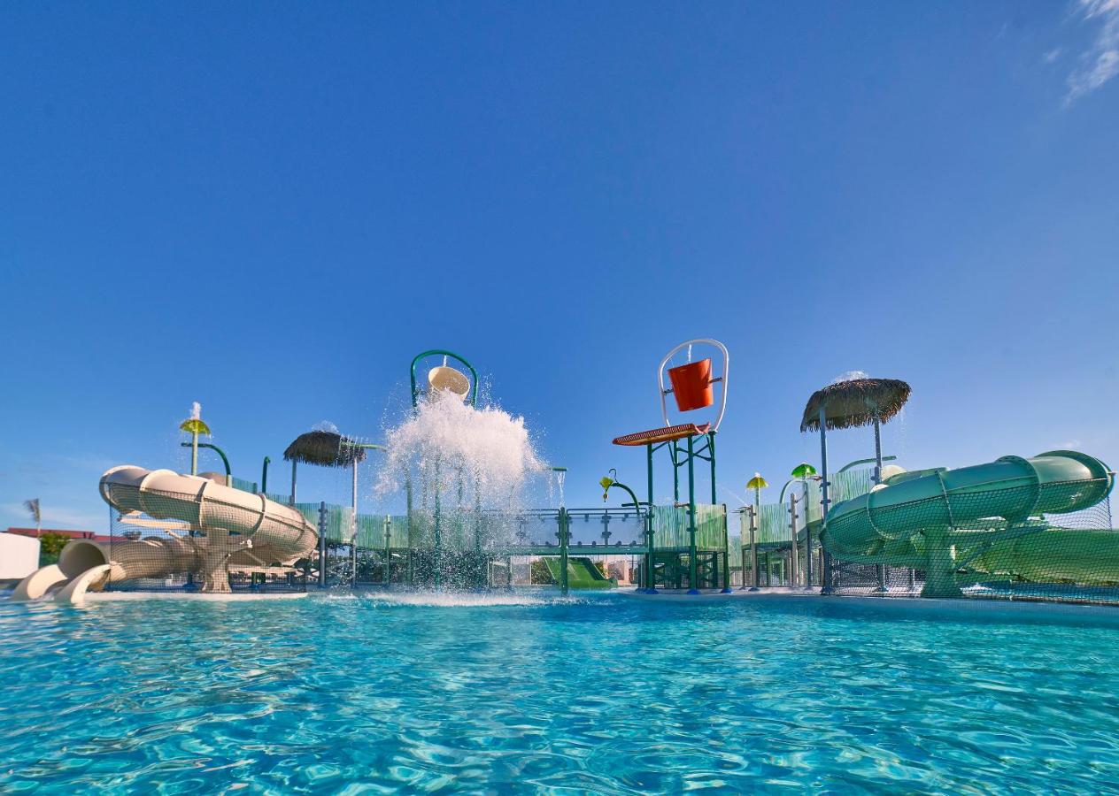 Water park: Falcon's Resort by Melia, All Suites - Punta Cana - Katmandu Park Included