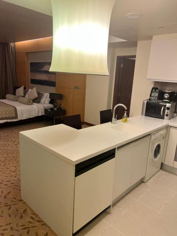 Address Dubai Mall Fashion Avenue Full Burj Khalifa views Studio - 5