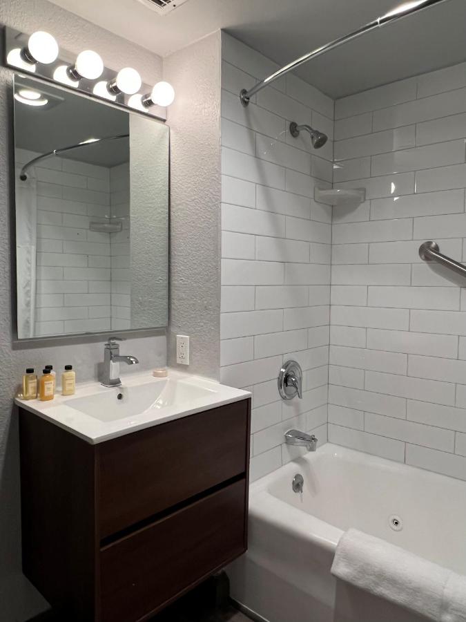 The Dover House Resort — photo 3