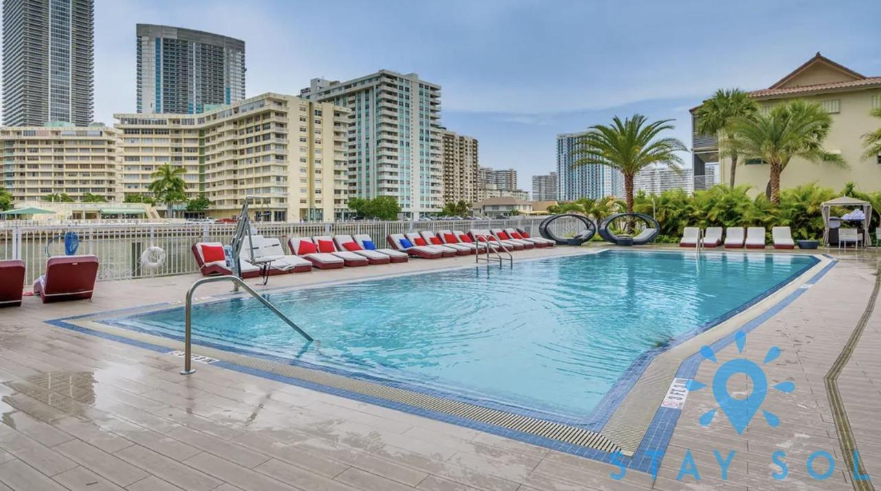 MODERN Resort Spectacular Apartment BALCONY POOL, Hallandale Beach –  Updated 2022 Prices