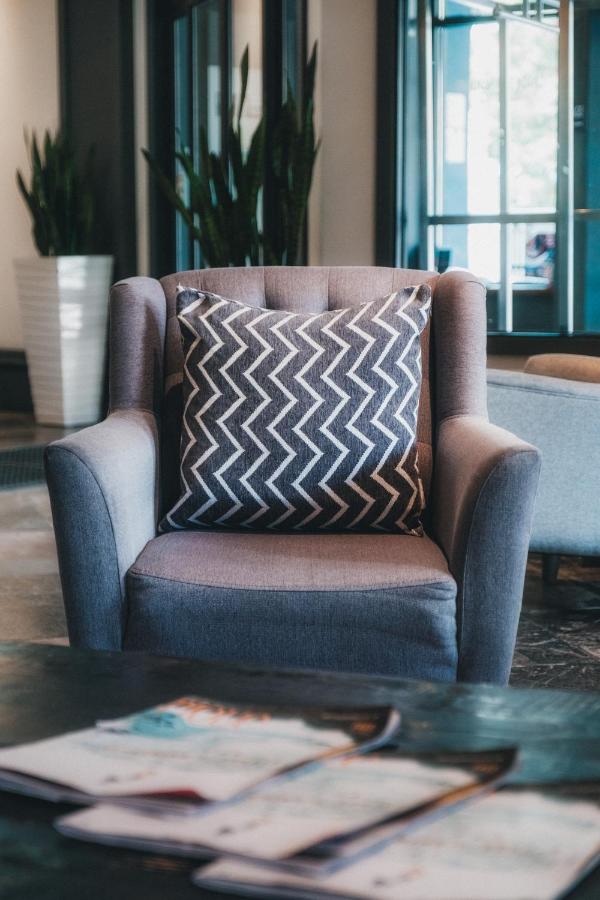 Summit Lodge Boutique Hotel Whistler photo