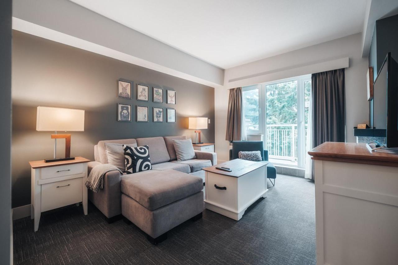Summit Lodge Boutique Hotel Whistler photo