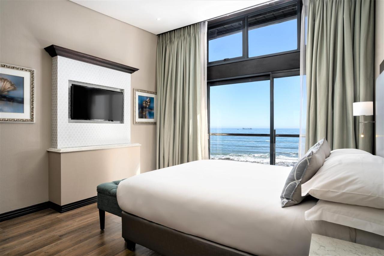 Premier Hotel Cape Town - 2