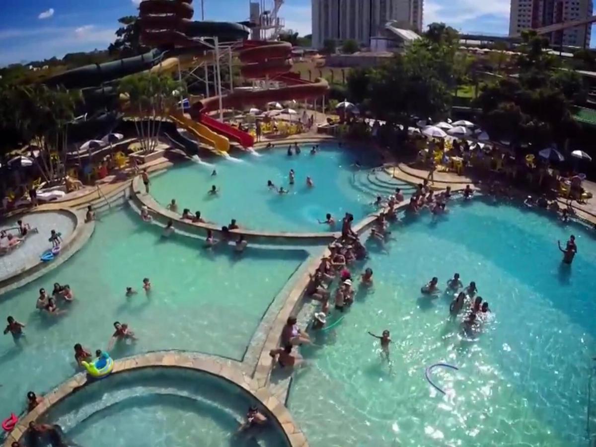 Water park: Piazza di Roma Apartamento 915 com parque aquático