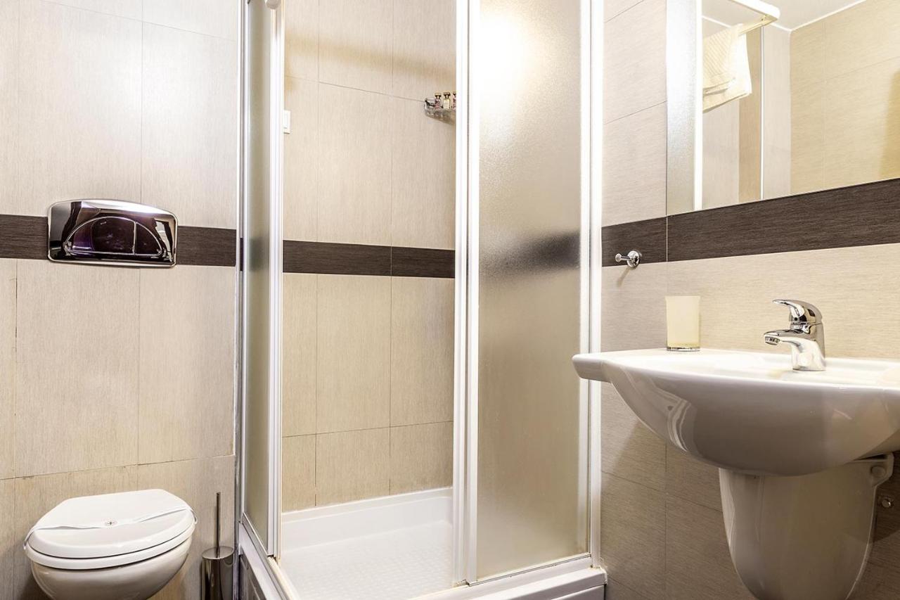 Sofia Palace Hotel by HMG photo
