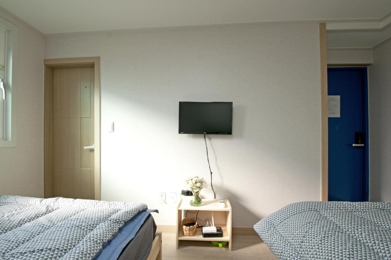 Twin Rabbit Guesthouse - 5