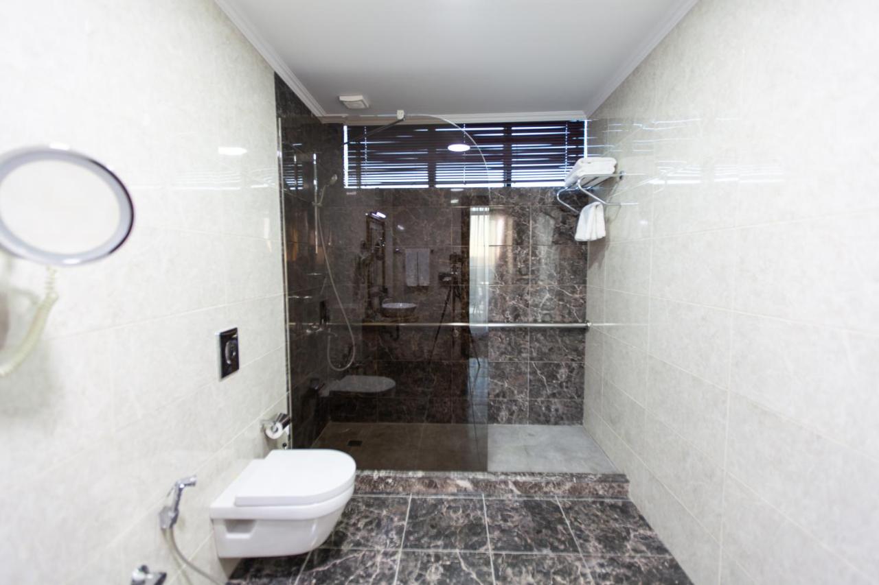 Ramada by Wyndham Baku photo