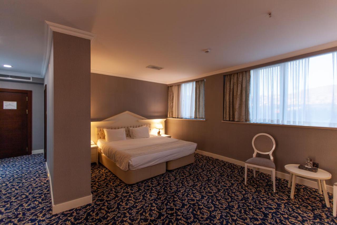 Ramada by Wyndham Baku photo