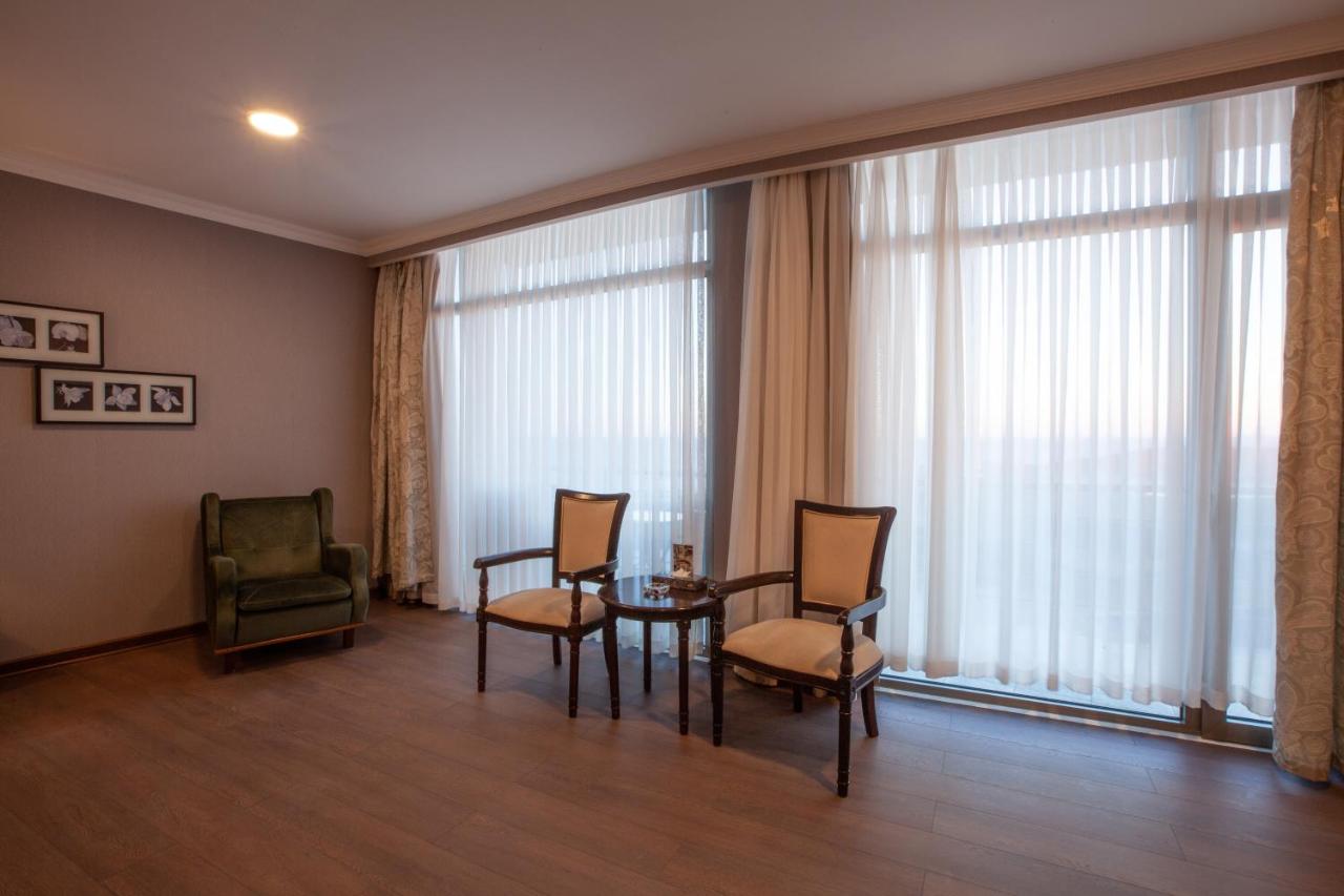 Ramada by Wyndham Baku photo