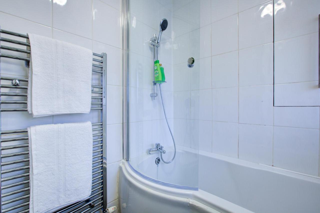 Spacious Studio in Elephant and Castle with Easy Access to Central London - 3