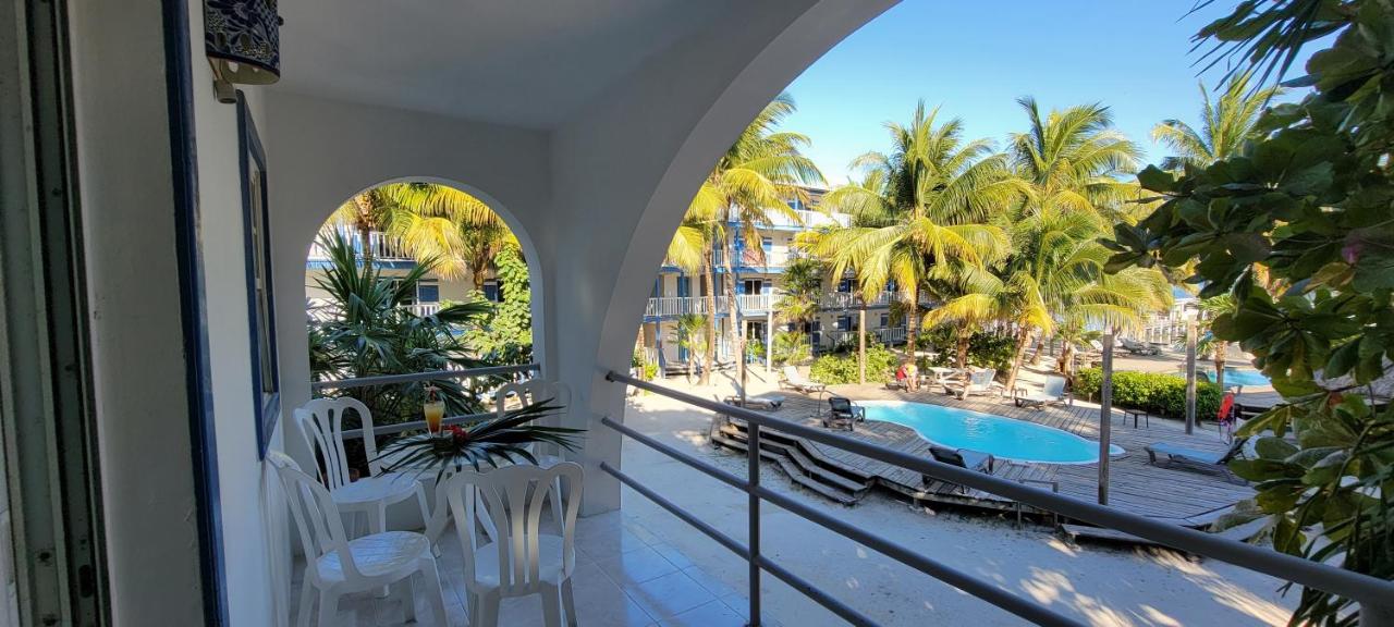 Caribbean Villas Hotel photo