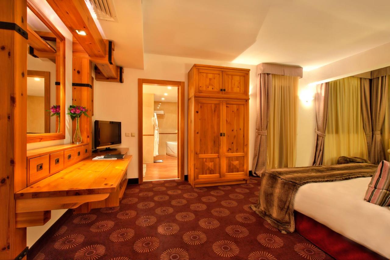 Kempinski Hotel Grand Arena Bansko photo