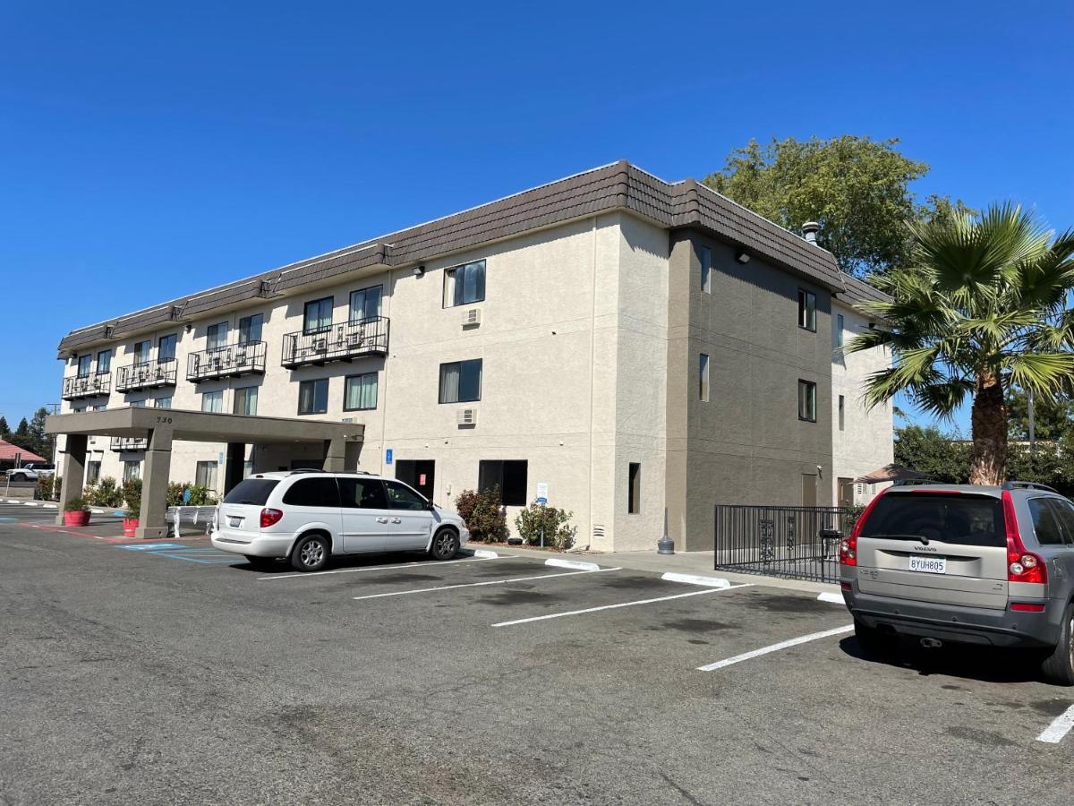 Nice Inn Motel - Yuba City — photo 20