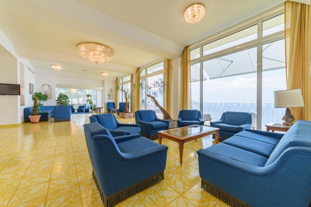 Grand Hotel Excelsior - 3