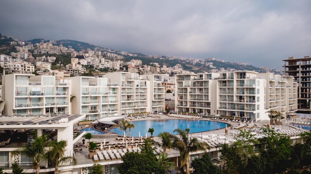 WhiteLace Resort photo