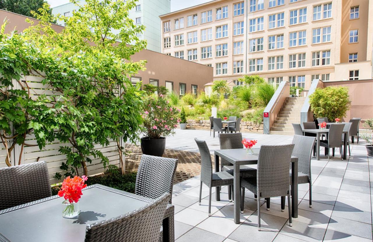 Leonardo Royal Hotel Berlin Alexanderplatz photo