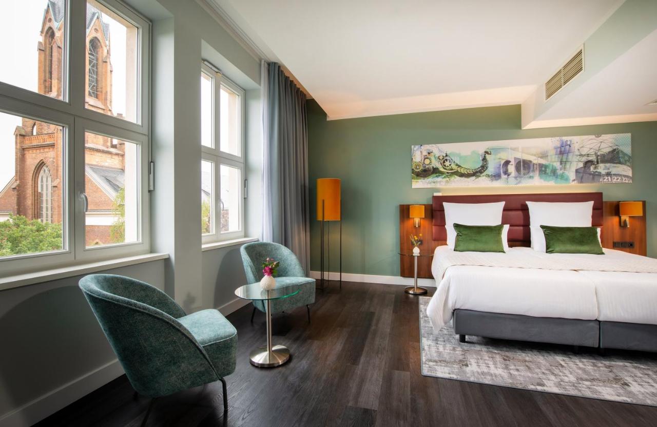 Leonardo Royal Hotel Berlin Alexanderplatz photo