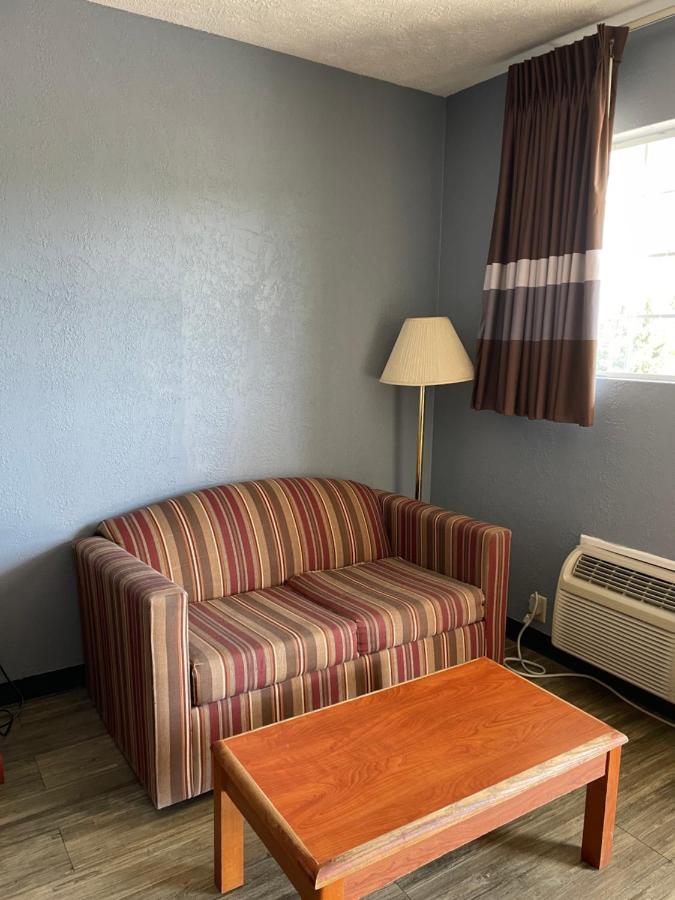 Deerfield Inn — photo 15
