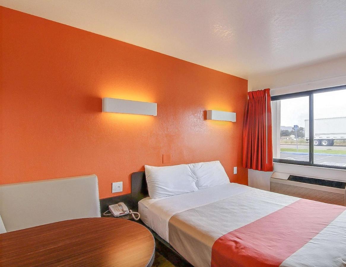 San Marcos Motel — photo 18