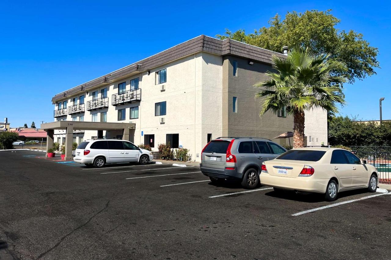 Nice Inn Motel - Yuba City — photo 13
