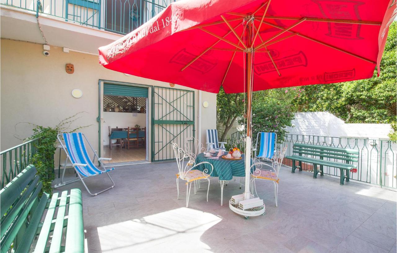 Stunning Home In Villa San Giovanni With 4 Bedrooms And Wifi photo