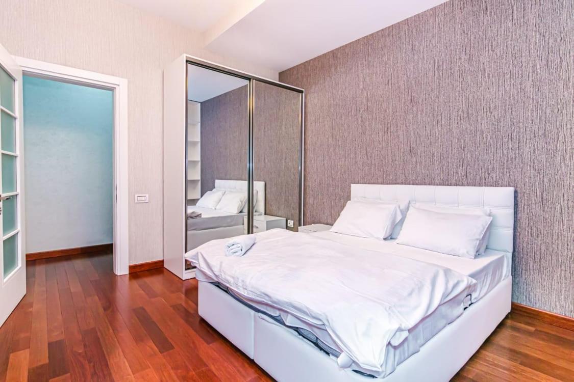 Prestige Apartment VIP HILTTON photo