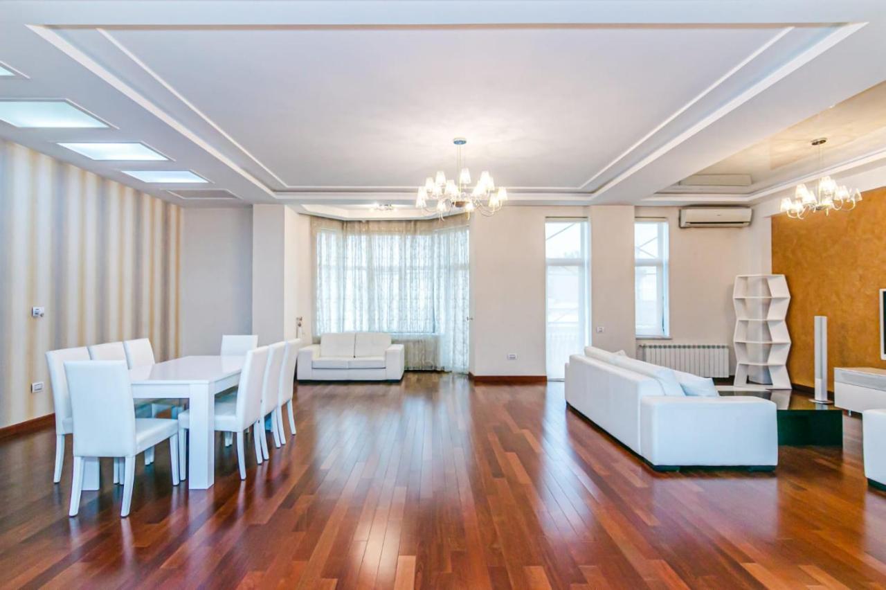 Prestige Apartment VIP HILTTON photo