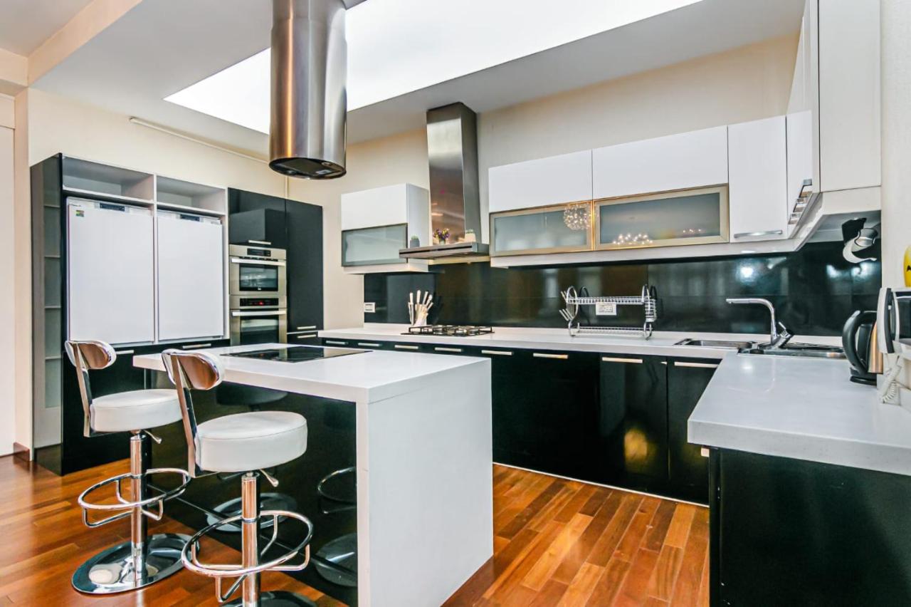 Prestige Apartment VIP HILTTON photo