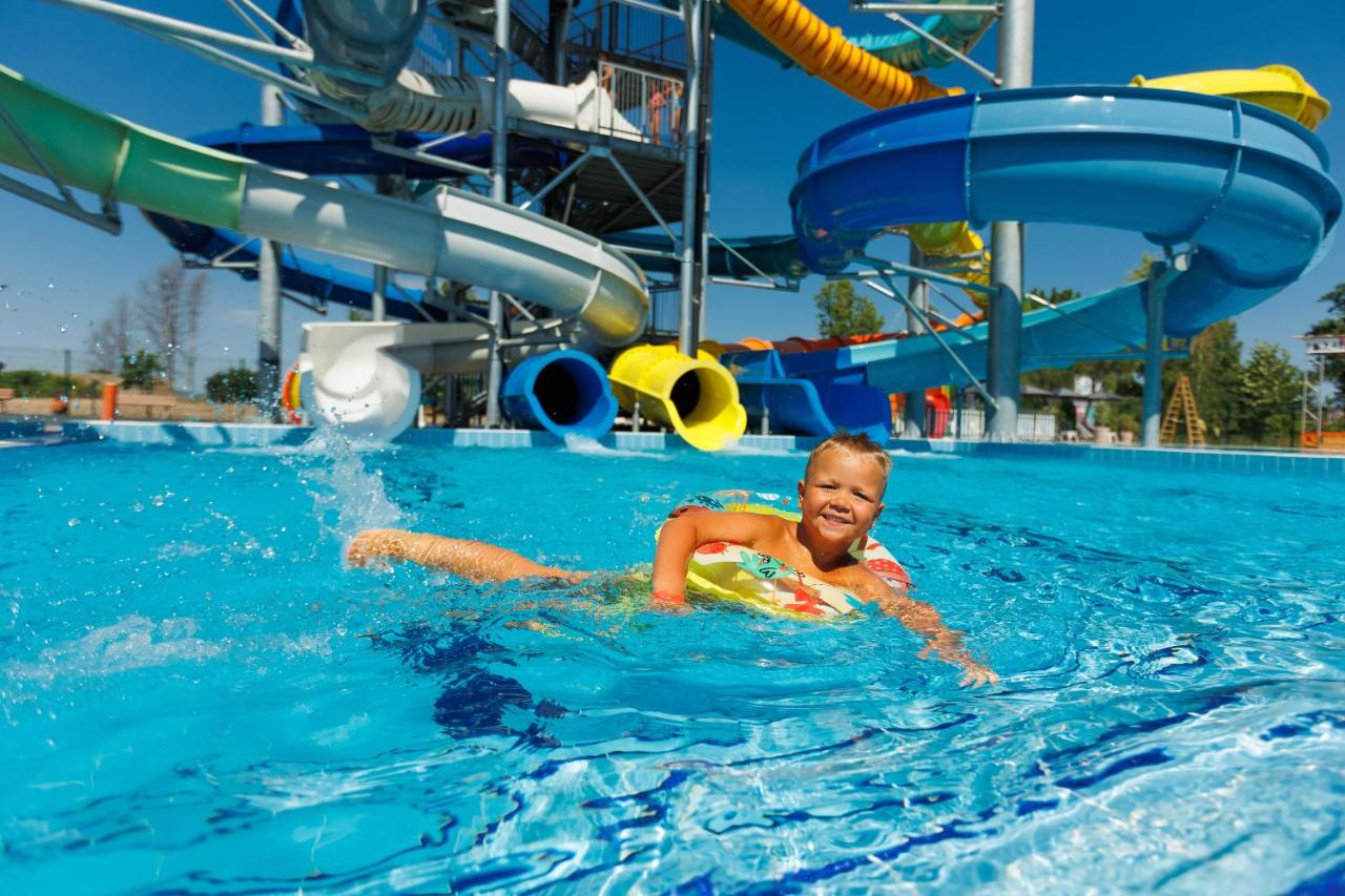 Tarsis Club & Aquapark - All Inclusive photo